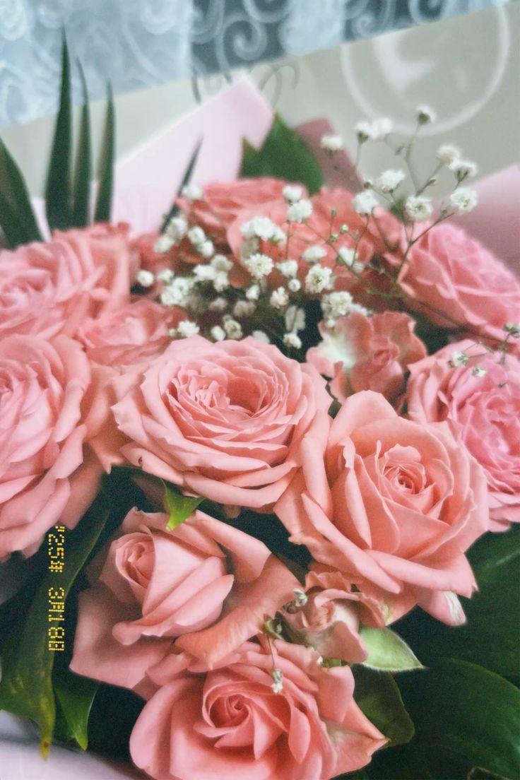 Cove Harbor Studio workshop space where corporate flower arrangements are designed and prepared for business delivery